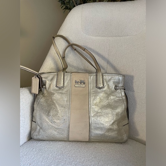 Coach Chelsea Leather Stripe Charlie Carryall Tote cream and gold met colour - Picture 2 of 16